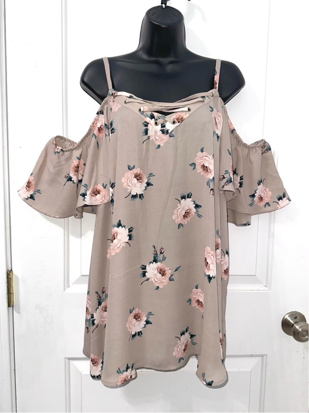 Torrid Georgette lace up cold shoulder flutter sleeve top